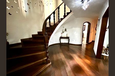 Casa à venda com 500m², 6 quartos e 3 vagasEntrada