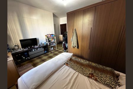 Casa à venda com 500m², 6 quartos e 3 vagasQuarto 3