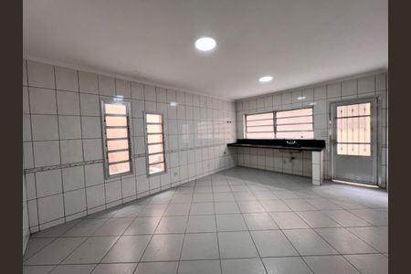 Casa à venda com 200m², 3 quartos e 2 vagas Casa à venda com 200m², 3 quartos e 2 vagasCozinha