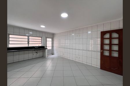 Casa à venda com 200m², 3 quartos e 2 vagas Casa à venda com 200m², 3 quartos e 2 vagasCozinha