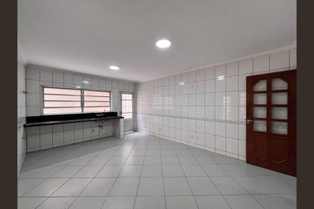 Casa à venda com 200m², 3 quartos e 2 vagas Casa à venda com 200m², 3 quartos e 2 vagasCozinha