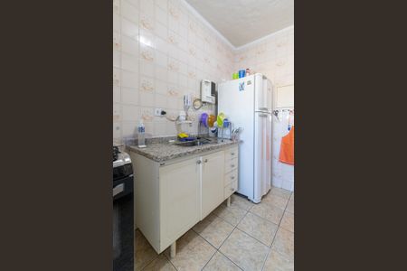 Apartamento à venda com 85m², 3 quartos e 2 vagas Apartamento à venda com 85m², 3 quartos e 2 vagasCozinha e Área de Serviço