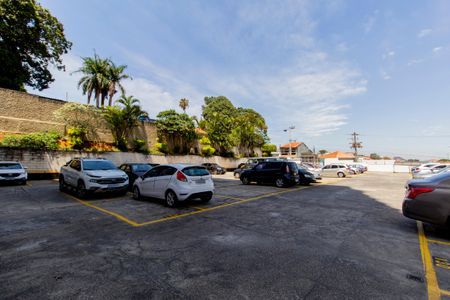 Apartamento à venda com 85m², 3 quartos e 2 vagas Apartamento à venda com 85m², 3 quartos e 2 vagasEstacionamento