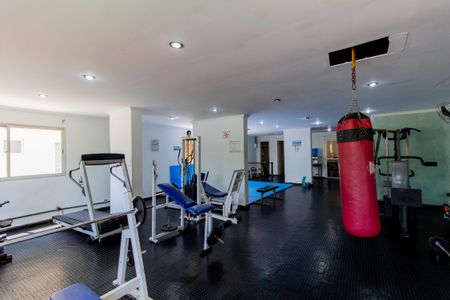 Apartamento à venda com 85m², 3 quartos e 2 vagas Apartamento à venda com 85m², 3 quartos e 2 vagasÁrea Comum - Academia