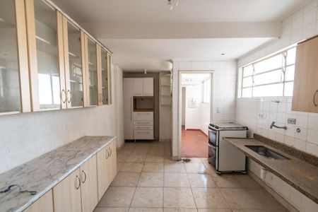 Apartamento à venda com 123m², 3 quartos e sem vagaCozinha