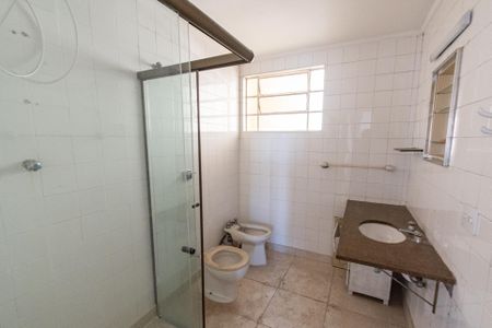 Apartamento à venda com 123m², 3 quartos e sem vagaBanheiro