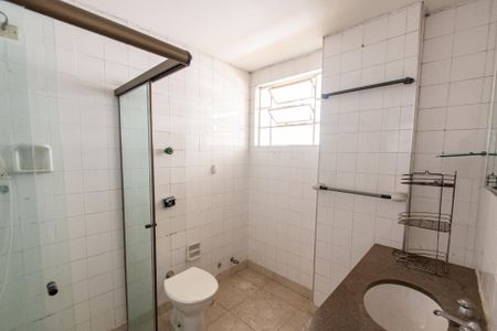 Apartamento à venda com 123m², 3 quartos e sem vagaBanheiro da suíte