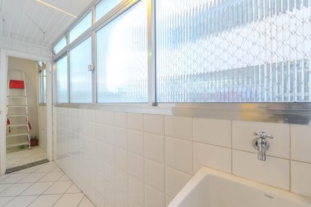 Apartamento para alugar com 94m², 2 quartos e 1 vagaÁrea de Serviço