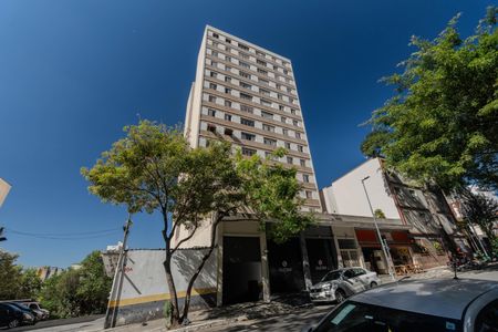 Apartamento para alugar com 94m², 2 quartos e 1 vagaFachada