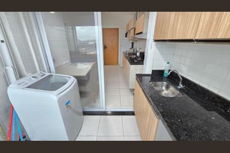 Apartamento para alugar com 52m², 2 quartos e 1 vagaÁrea de Serviço