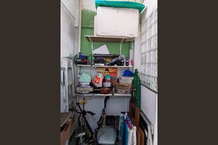 Casa de condomínio à venda com 110m², 3 quartos e 1 vagaÁrea de Serviço