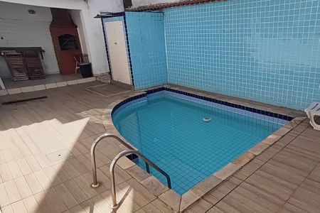 Casa de condomínio à venda com 110m², 3 quartos e 1 vagaÁrea comum - Piscina