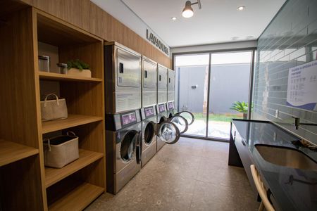 Apartamento à venda com 41m², 2 quartos e sem vagaÁrea comum - Lavanderia