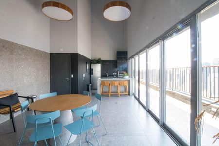 Apartamento à venda com 41m², 2 quartos e sem vagaÁrea comum - Churrasqueira