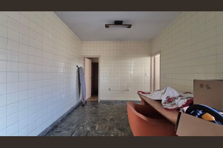 Casa à venda com 306m², 4 quartos e 2 vagasCopa