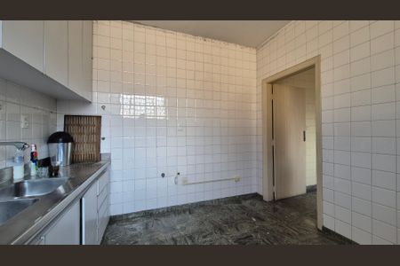 Casa à venda com 306m², 4 quartos e 2 vagasCozinha