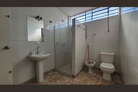 Casa à venda com 306m², 4 quartos e 2 vagasBanheiro Social