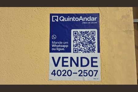Casa à venda com 306m², 4 quartos e 2 vagasFachada
