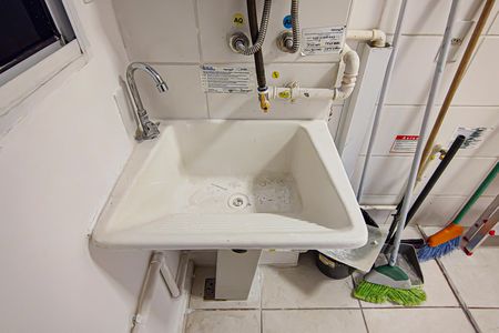 Apartamento à venda com 43m², 2 quartos e 1 vagaCozinha e Área de Serviço