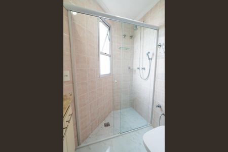 Apartamento à venda com 101m², 3 quartos e 2 vagasBanheiro da Suíte