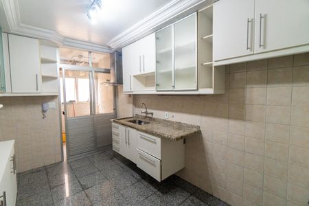 Apartamento à venda com 101m², 3 quartos e 2 vagasCozinha