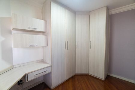 Apartamento à venda com 101m², 3 quartos e 2 vagasQuarto 2