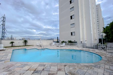 Apartamento à venda com 54m², 2 quartos e 1 vaga Apartamento à venda com 54m², 2 quartos e 1 vagaÁrea comum - Piscina