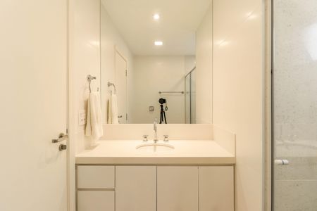 Apartamento à venda com 130m², 3 quartos e 1 vagaBanheiro