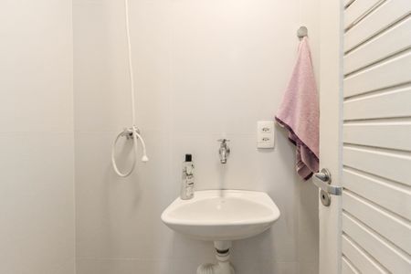 Apartamento à venda com 130m², 3 quartos e 1 vagaBanheiro de Serviço