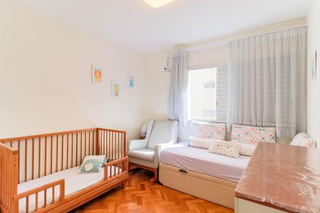 Apartamento à venda com 130m², 3 quartos e 1 vagaQuarto 2