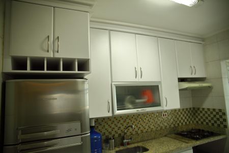 Apartamento à venda com 62m², 2 quartos e 2 vagasCozinha