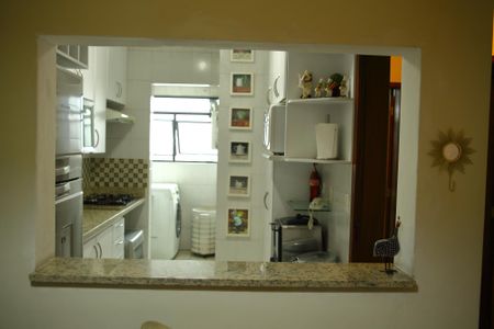 Apartamento à venda com 62m², 2 quartos e 2 vagasCozinha