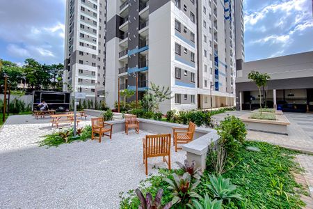 Apartamento à venda com 40m², 2 quartos e sem vagaÁrea comum