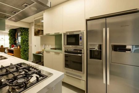 Apartamento à venda com 172m², 3 quartos e 4 vagas Apartamento à venda com 172m², 3 quartos e 4 vagasFoto 04