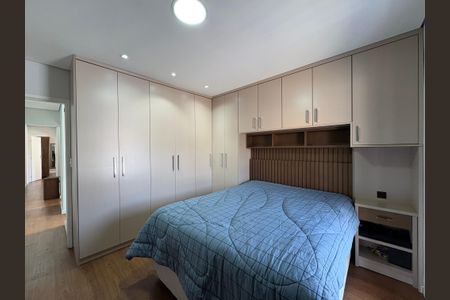 Casa à venda com 154m², 4 quartos e 2 vagas Casa à venda com 154m², 4 quartos e 2 vagasQuarto 1