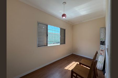Casa à venda com 154m², 4 quartos e 2 vagas Casa à venda com 154m², 4 quartos e 2 vagasQuarto 2