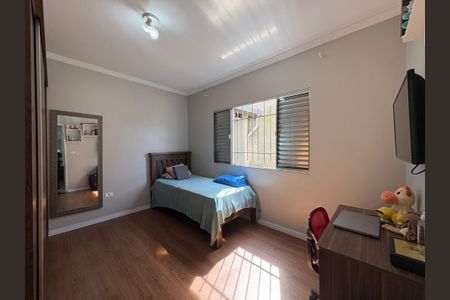 Casa à venda com 154m², 4 quartos e 2 vagas Casa à venda com 154m², 4 quartos e 2 vagasQuarto 3