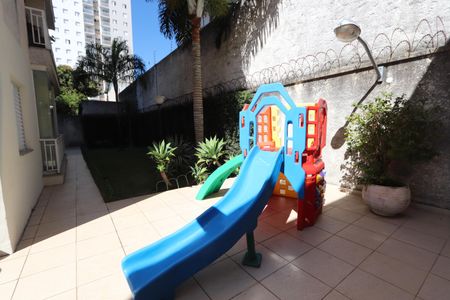 Apartamento para alugar com 50m², 2 quartos e 1 vagaÁrea comum - Playground