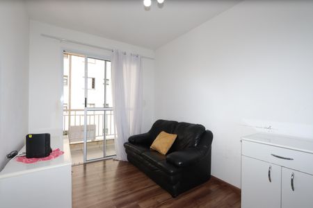 Sala de apartamento para alugar com 2 quartos, 50m² em Vila Antonieta, São Paulo