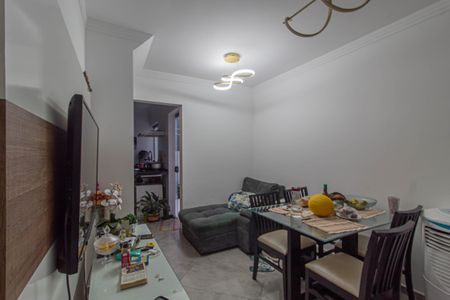 Sala de casa de condomínio à venda com 2 quartos, 70m² em Vila Granada, São Paulo