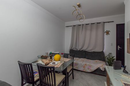 Sala de casa de condomínio à venda com 2 quartos, 70m² em Vila Granada, São Paulo