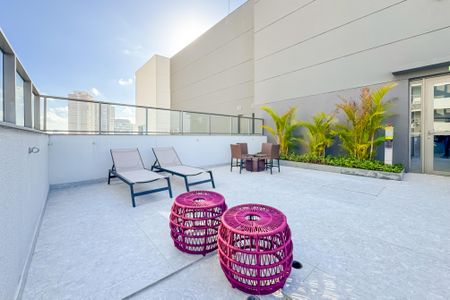 Studio para alugar com 22m², 1 quarto e sem vagaPiscina - Cobertura