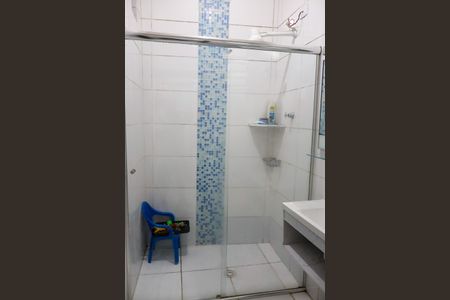 Casa à venda com 80m², 3 quartos e 1 vaga Casa à venda com 80m², 3 quartos e 1 vagaBanheiro