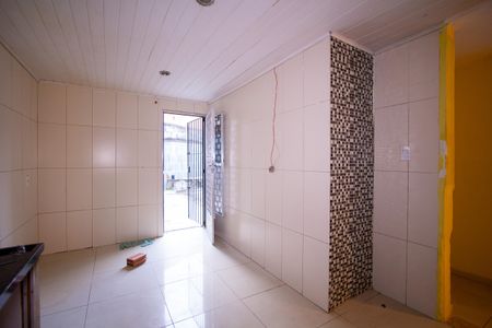 Casa para alugar com 120m², 2 quartos e 2 vagasCozinha