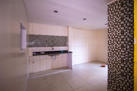 Casa para alugar com 120m², 2 quartos e 2 vagasCozinha