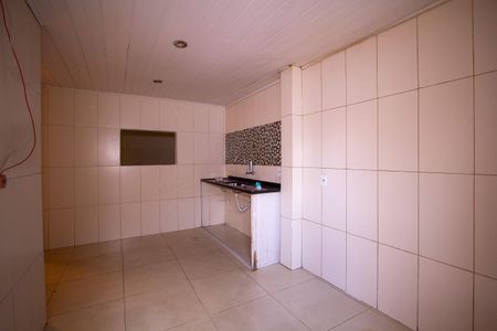 Casa para alugar com 120m², 2 quartos e 2 vagasCozinha