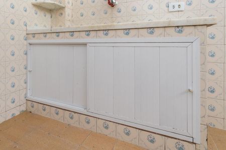 Apartamento à venda com 70m², 3 quartos e sem vaga Apartamento à venda com 70m², 3 quartos e sem vagaCozinha - Armários