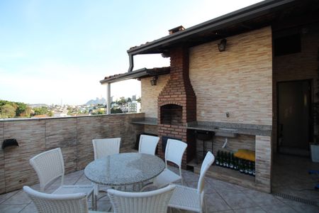 Casa à venda com 135m², 3 quartos e 1 vagaTerraço