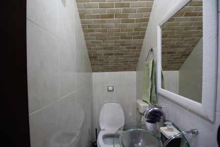 Casa à venda com 135m², 3 quartos e 1 vagaLavabo