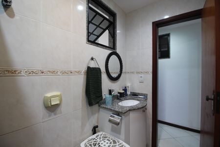 Casa à venda com 135m², 3 quartos e 1 vagaSuíte 1 - Banheiro